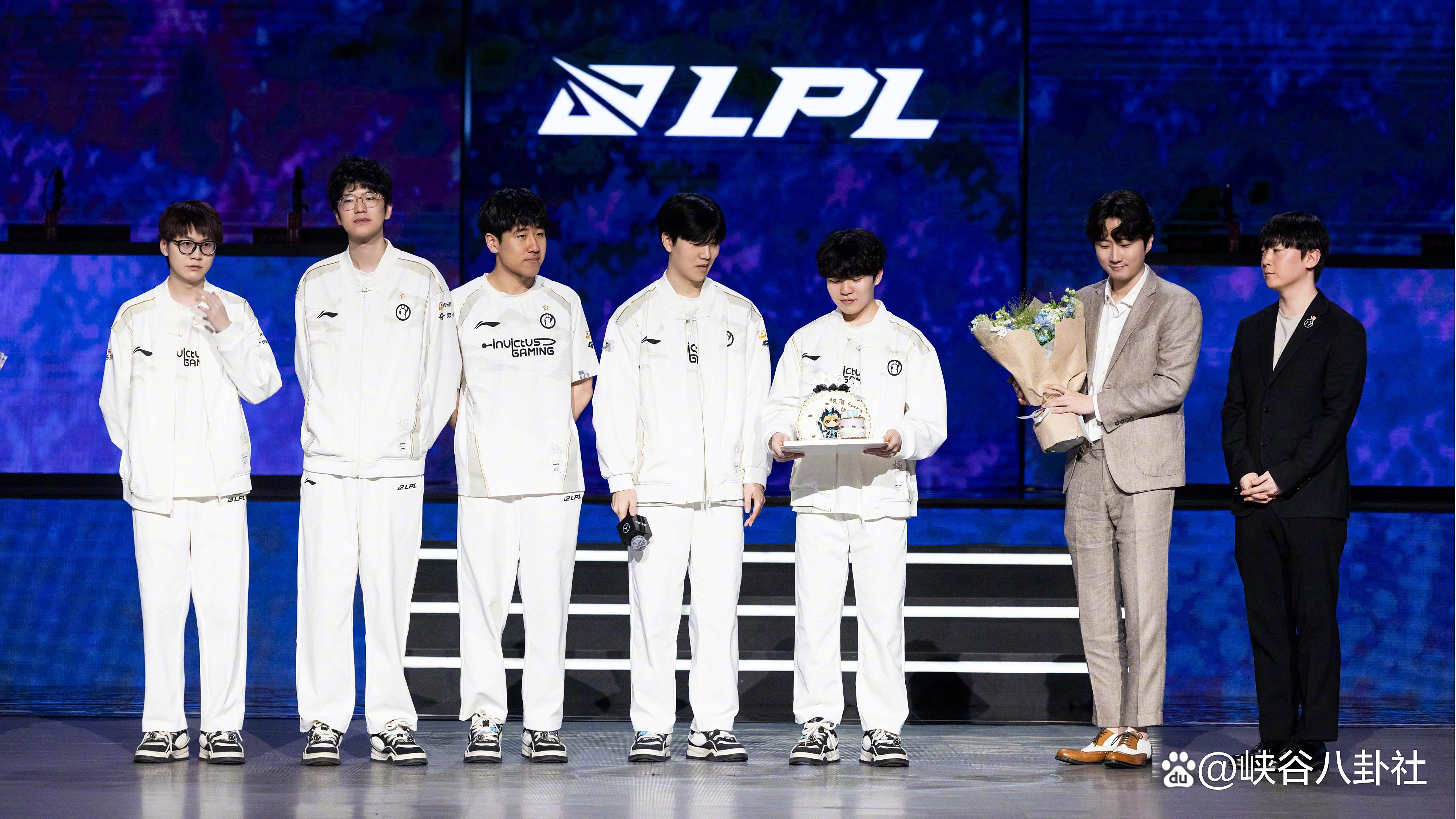 Rookie在快船比赛中表现优异，锐不可当引发热议！的简单介绍体育娱乐